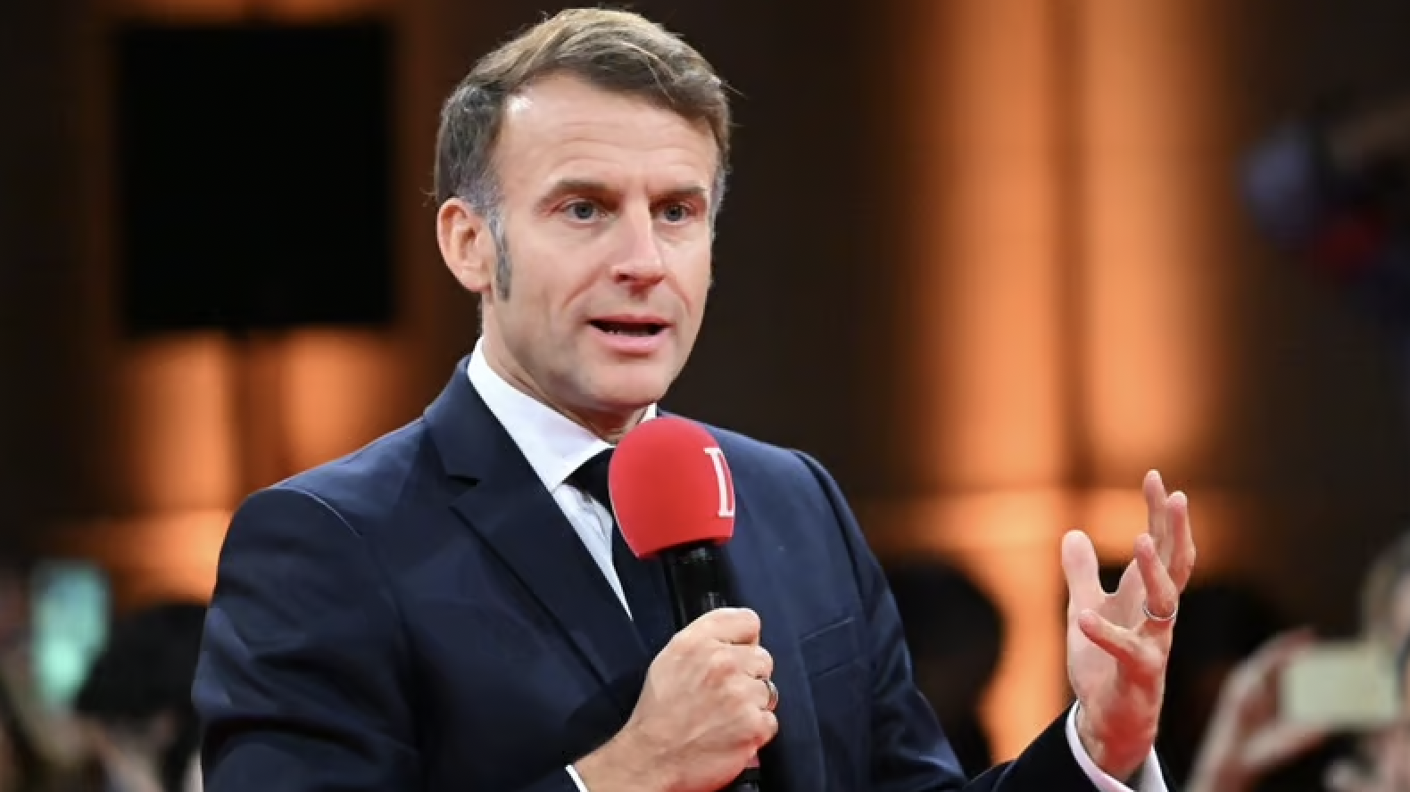 … en revenant à la lampe à huile ! Je ne crois pas au modèle Amish…